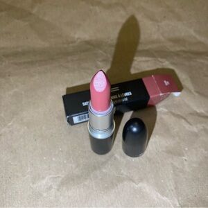 Mac lipstick